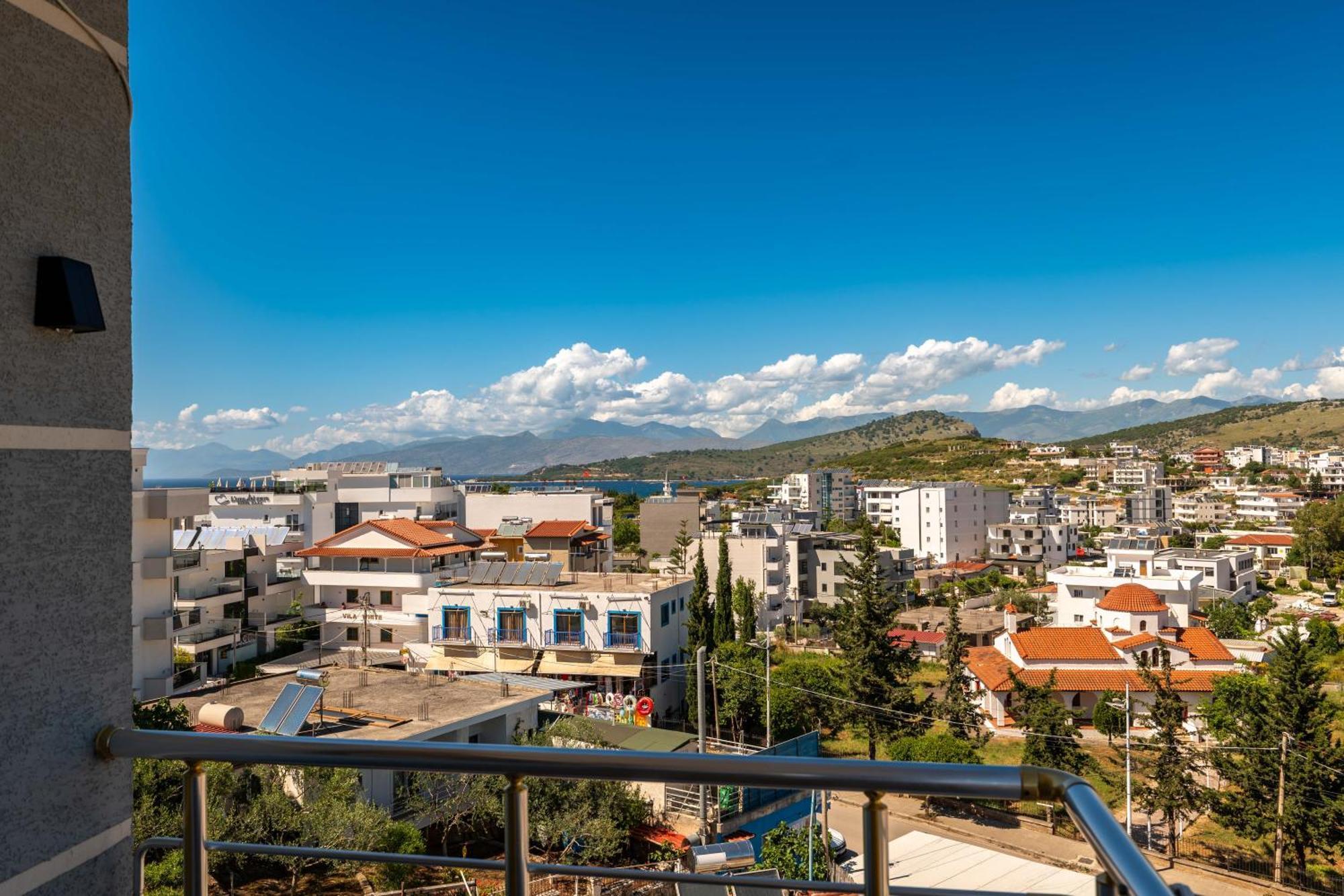 Hotel Milo Ksamil Exterior photo