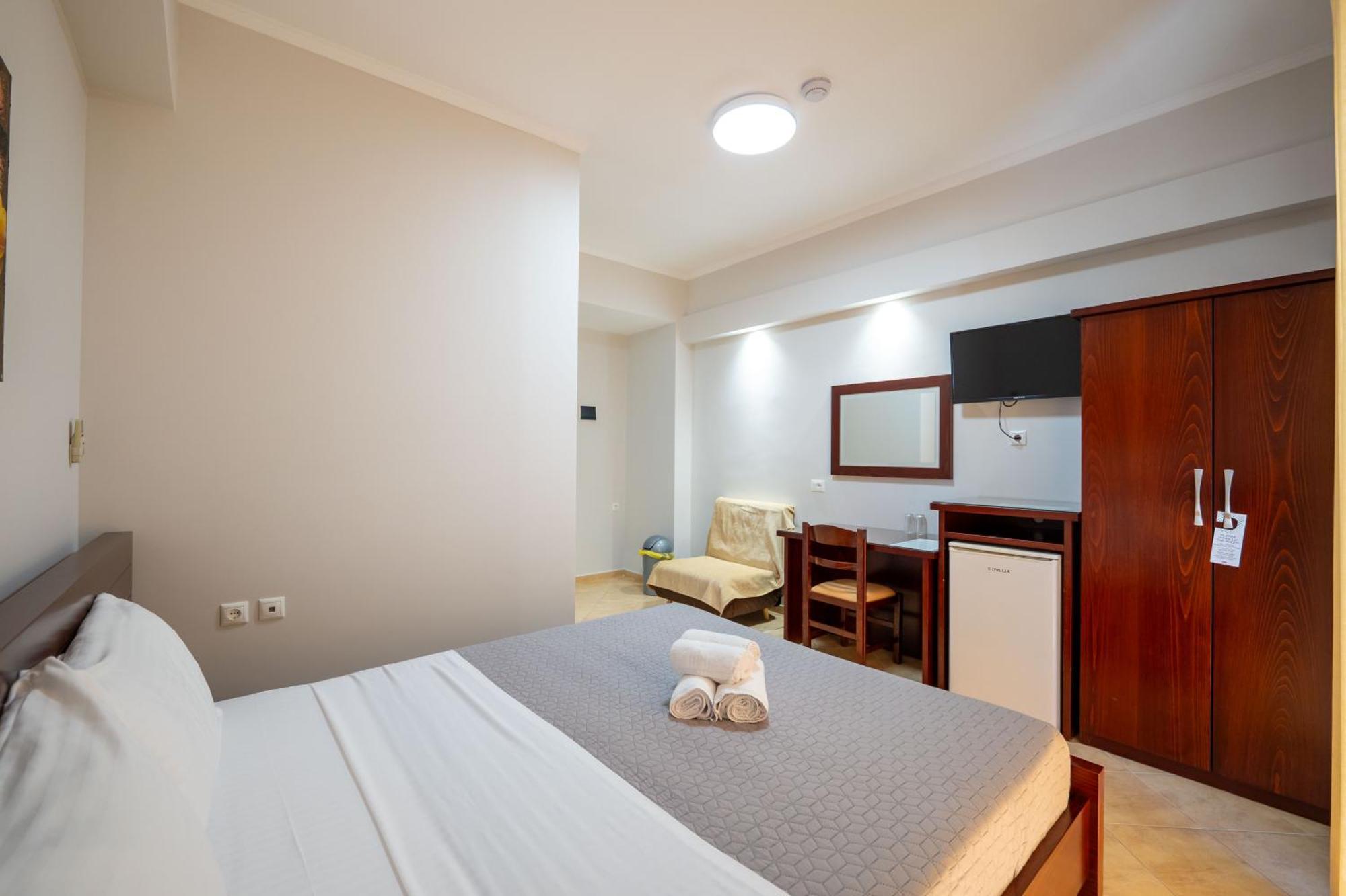 Hotel Milo Ksamil Exterior photo